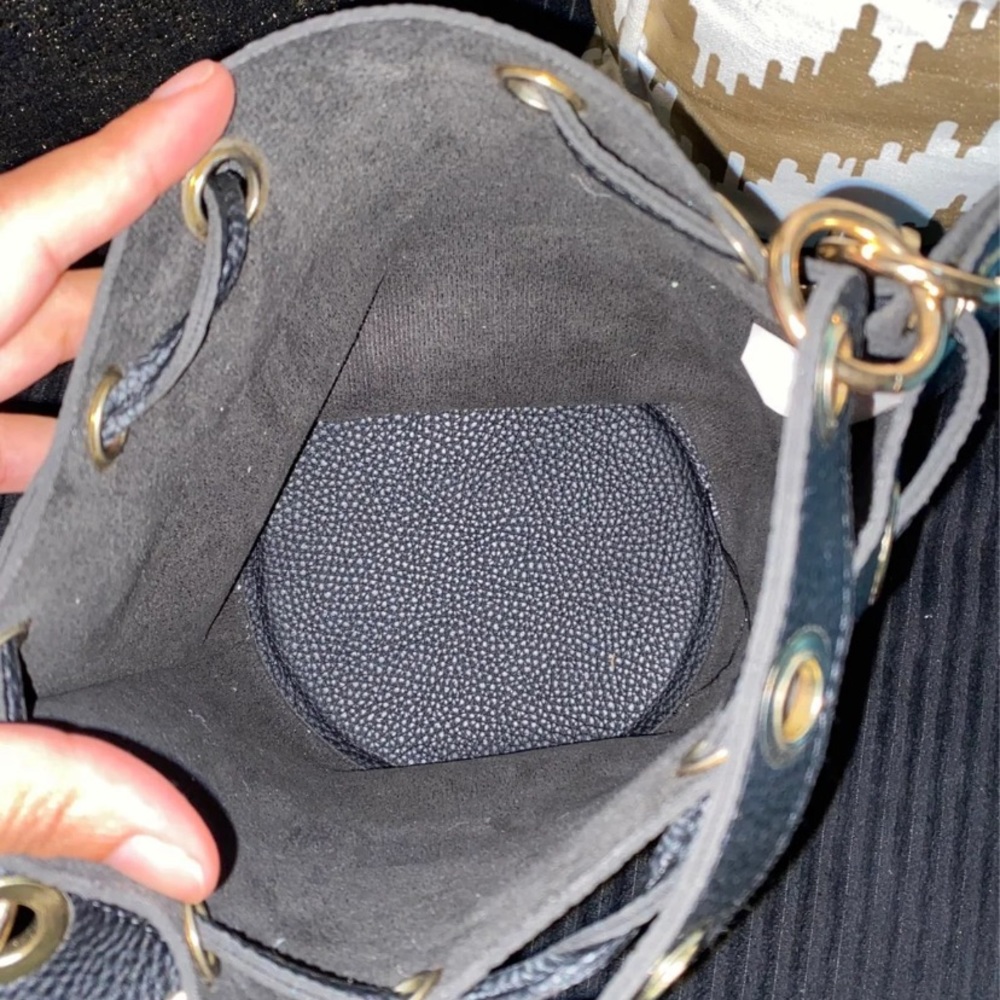 Bucket bag - Picture 4 of 5